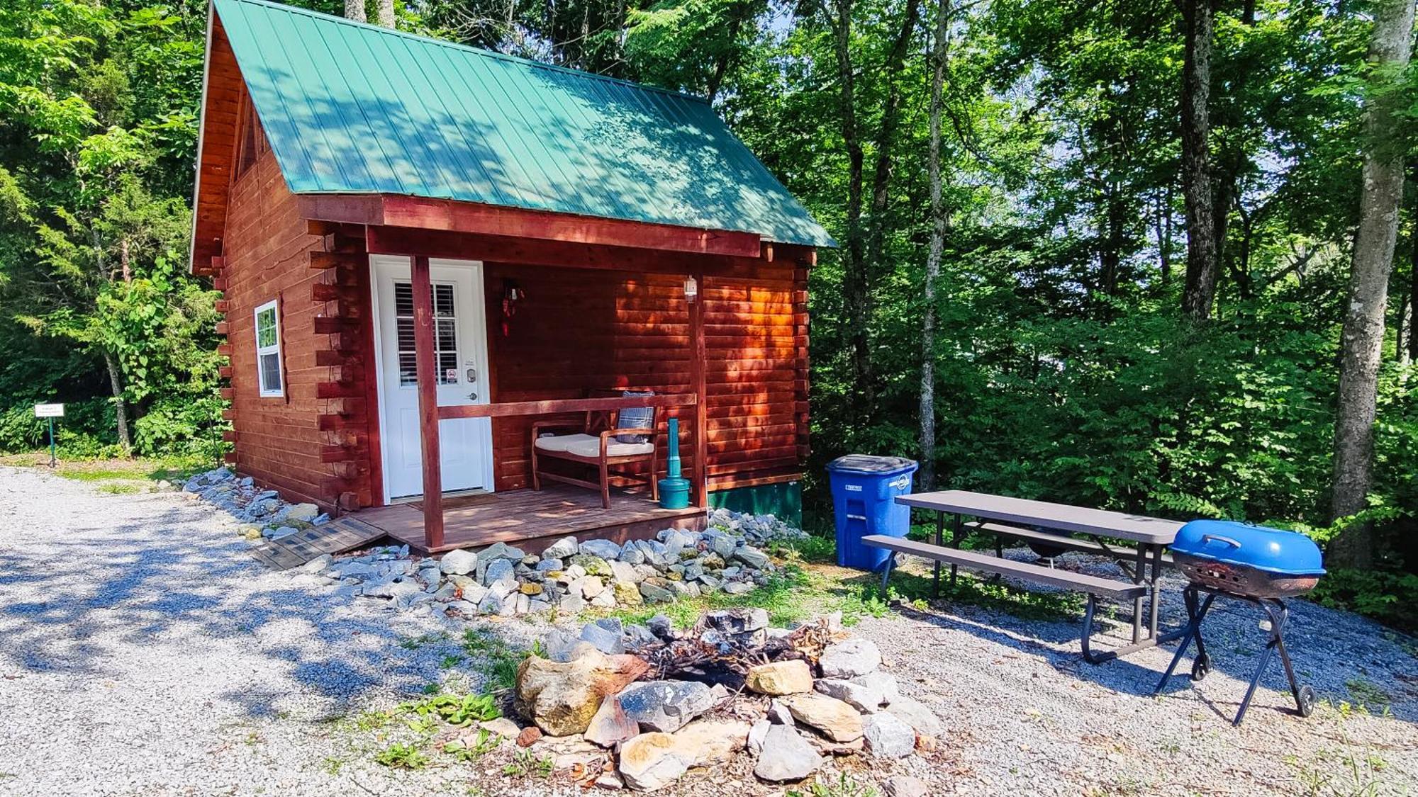 Kozy Haven Log Cabin Rentals Columbia Eksteriør bilde