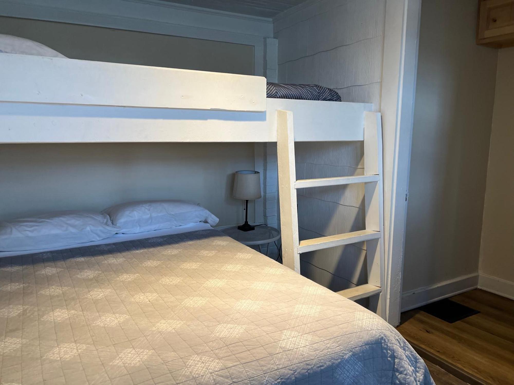 Kozy Haven Log Cabin Rentals Columbia Eksteriør bilde