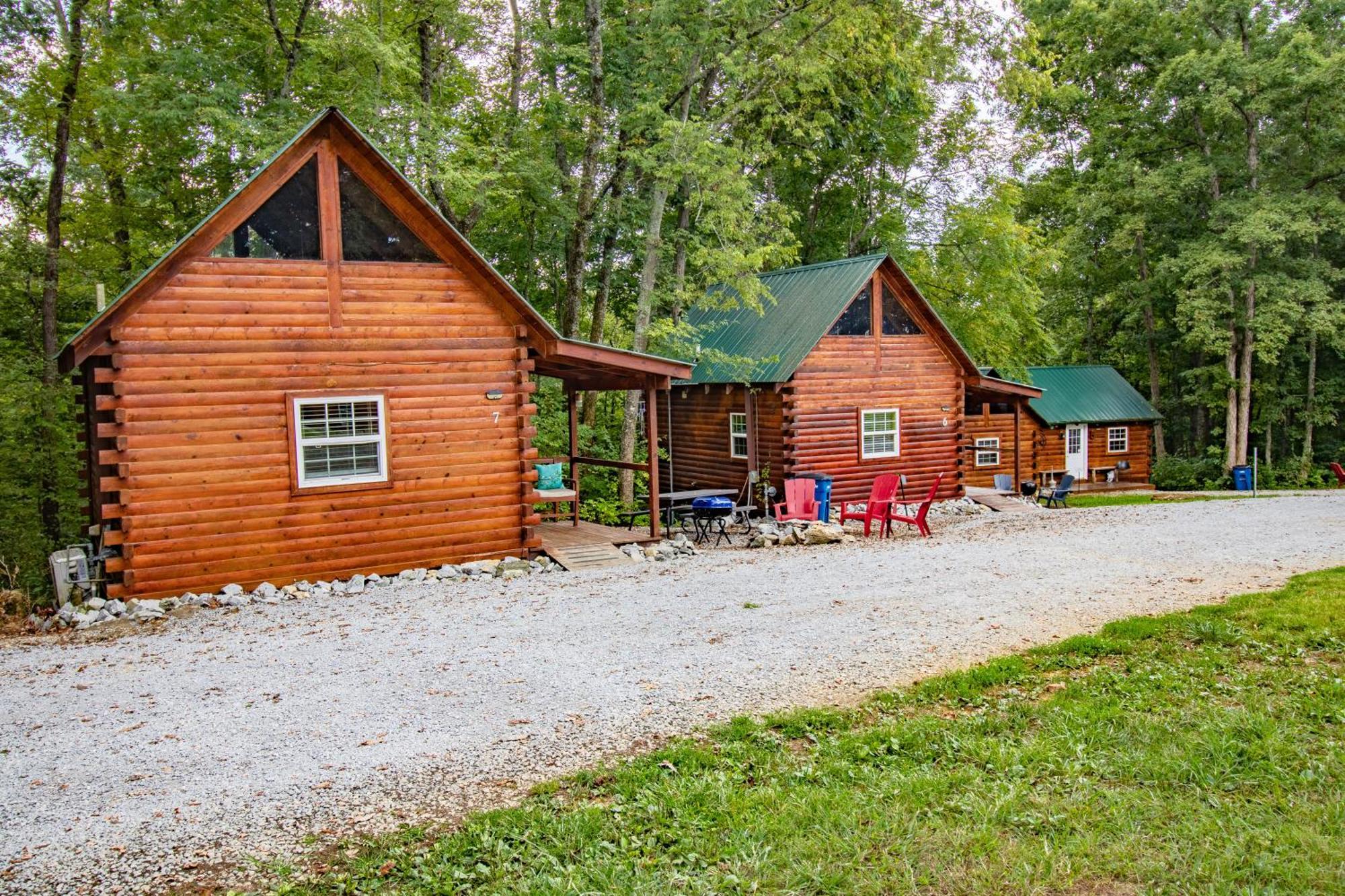 Kozy Haven Log Cabin Rentals Columbia Eksteriør bilde